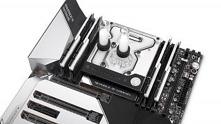 EK Monoblock Asus Rampage VI Apex und Extreme