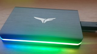Teamgroup T-Force Treasure Touch RGB SSD - 0.jpg