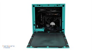 thermaltake-the-tower-100-turquoise-mini-deckel-offen.JPG