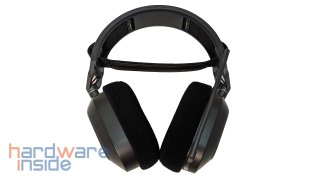 Corsair HS80 MAX Wireless Vorne.jpg