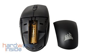 corsair-m55-wireless-batterie.jpg