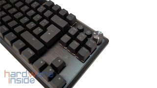 corsair-k70-tkl-wireless-2.jpg