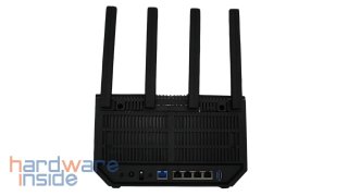 Medium 'ASUS RT-BE92U Rückseite Antennen ausgeklappt_6.jpg' im Album 'ASUS RT-BE92U im Test: Ein Tri-Band WiFi 7 Router'