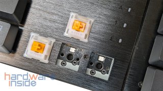 bequiet-dark-mount-switches-3.jpg