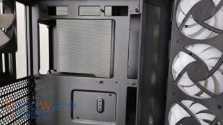 nzxt-h9-flow-rgbplus-025.jpg