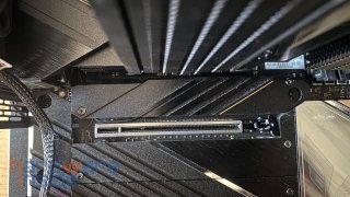 KIOXIA EXCERIA G4 Plus_Einbau Kühlkörper.8.jpg