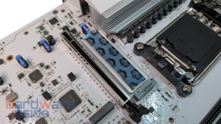 nzxt-n9-x870e-am5-anschluesse-4.jpg