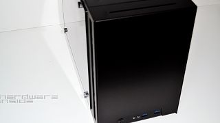 Lian Li PC-Q17 ROG Style