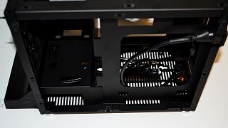 Lian Li PC-Q17 ROG Style