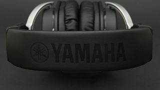 Yamaha HPH-MT8