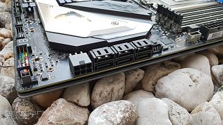 GIGABYTE AORUS X399 XTREME