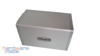 TerraMaster F2-422-1.jpg