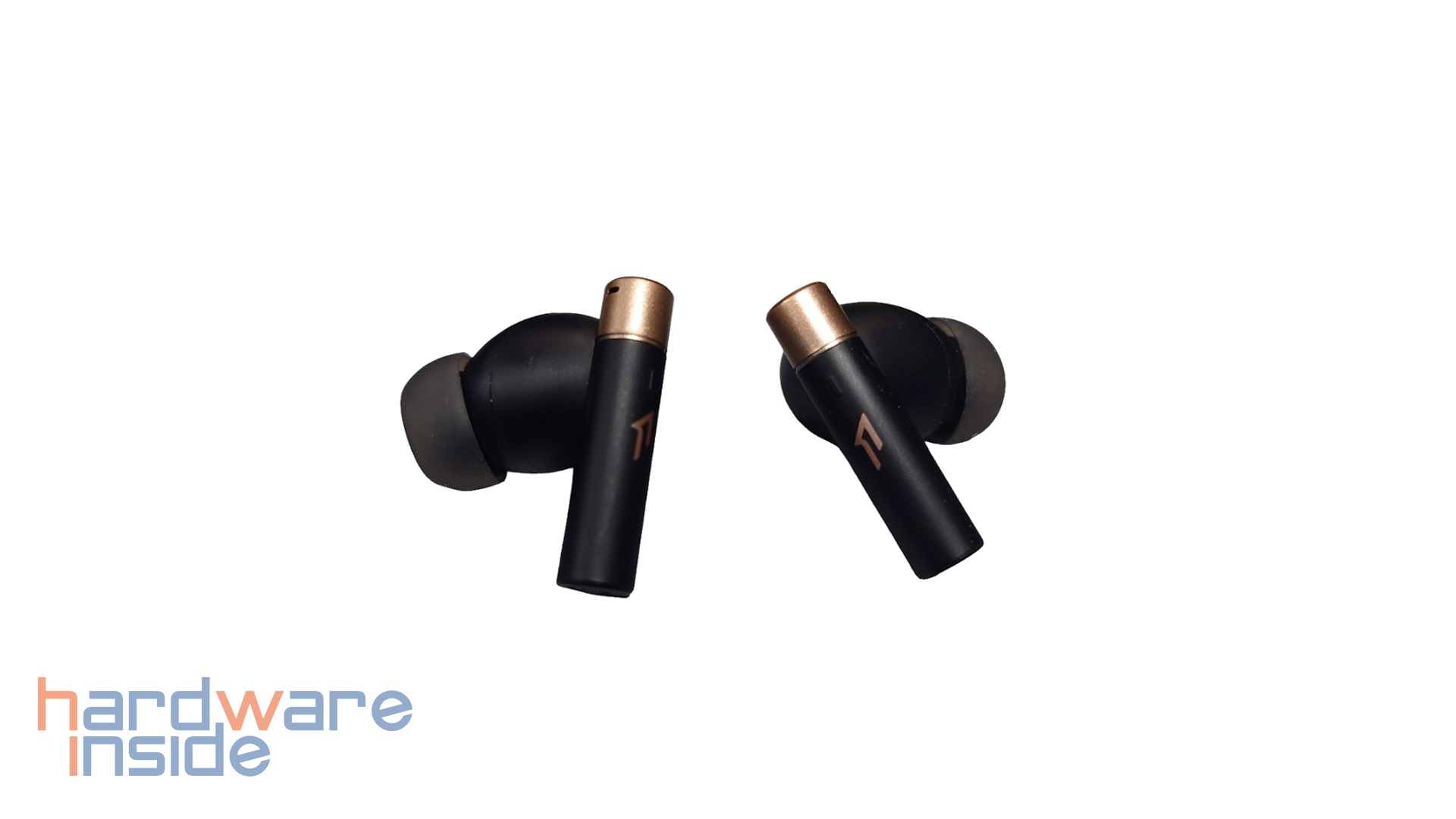 1MORE PISTONBUDS PRO Q30 - 5.jpg