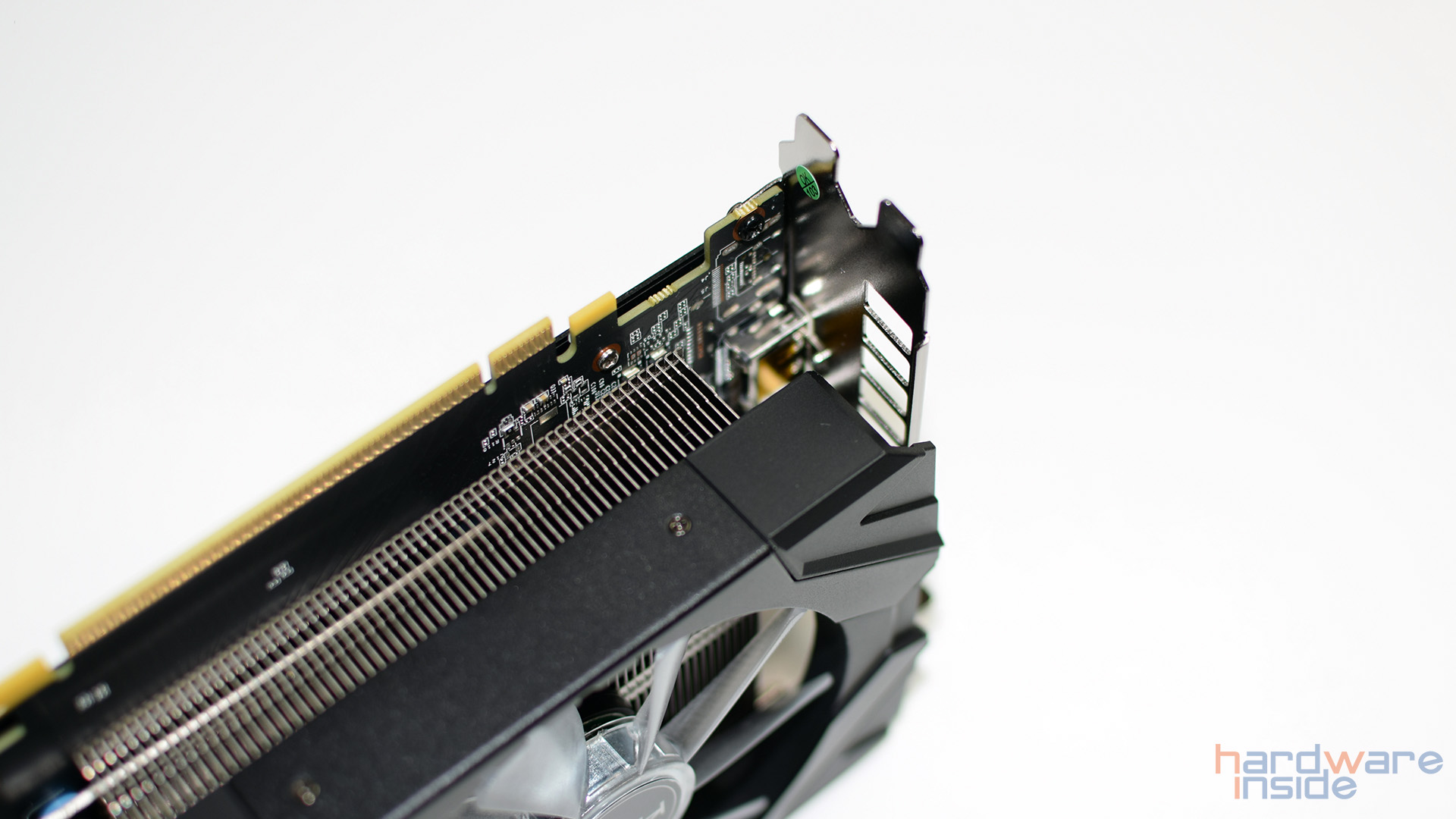 8GB KFA2 GeForce RTX 2060 SUPER EX [1-Click OC] 19.jpg