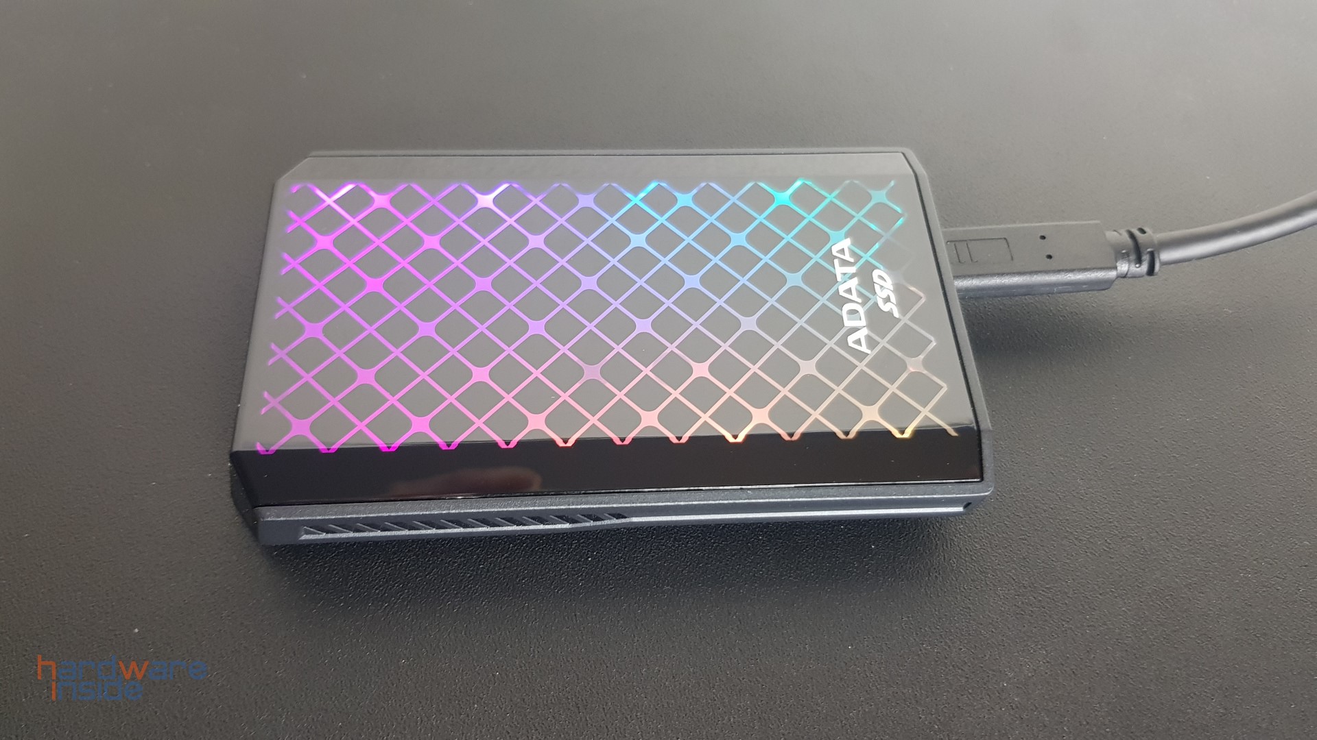 ADATA SE900G Solid State Drive - 13.jpg