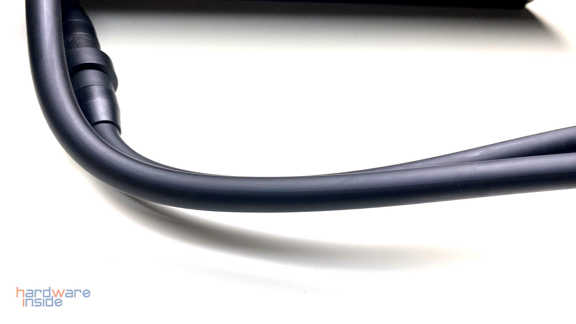 Alphacool Eisbaer PRO HPE AURORA 360_15.jpg