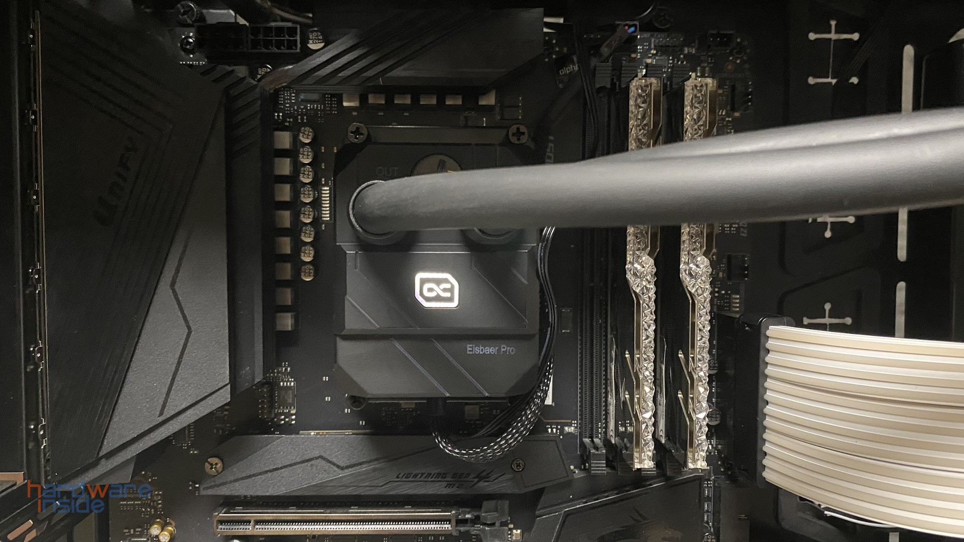 Alphacool Eisbaer PRO HPE AURORA 360_23.jpg