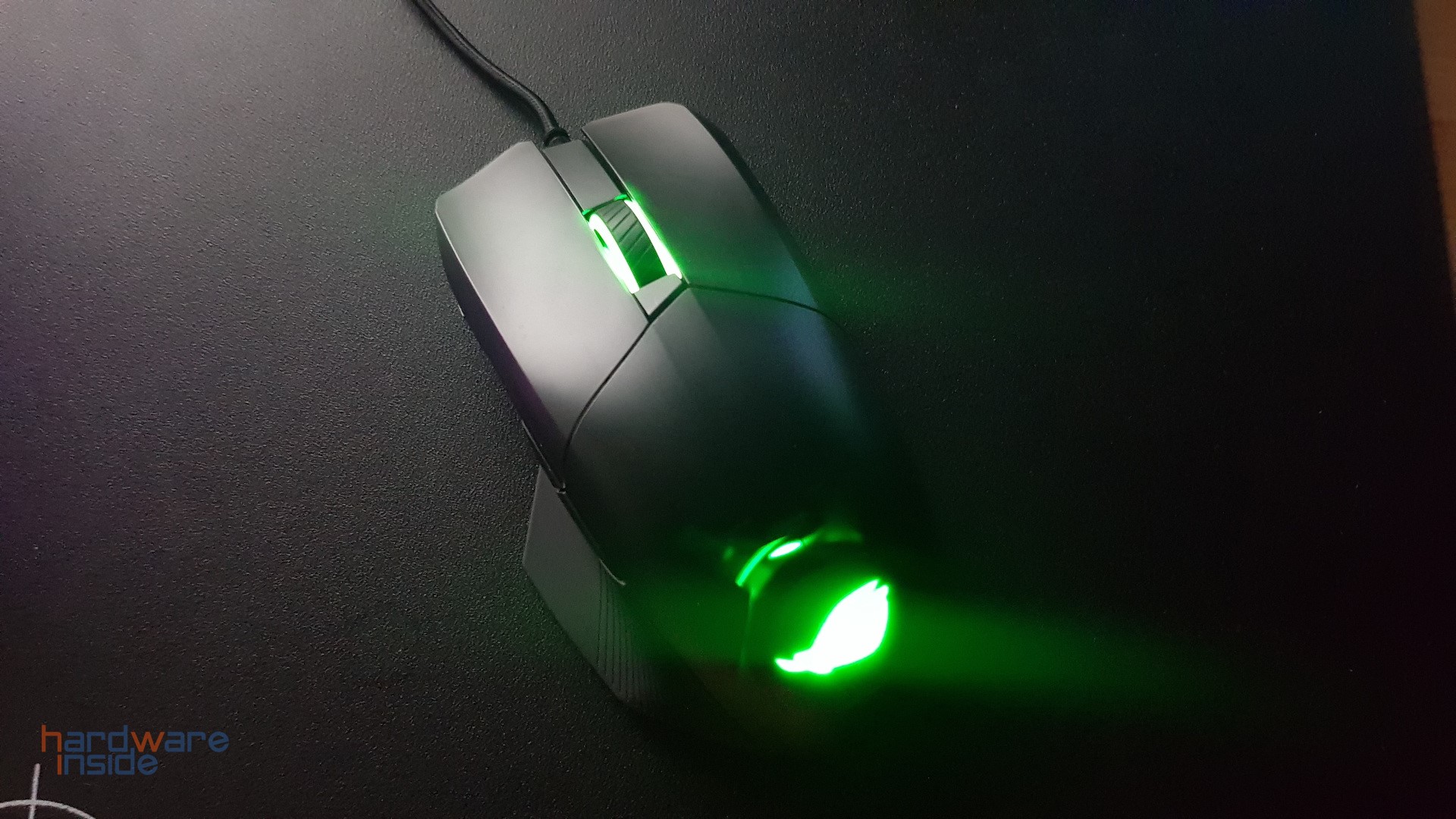 ASUS ROG Chakram Core - 27.jpg