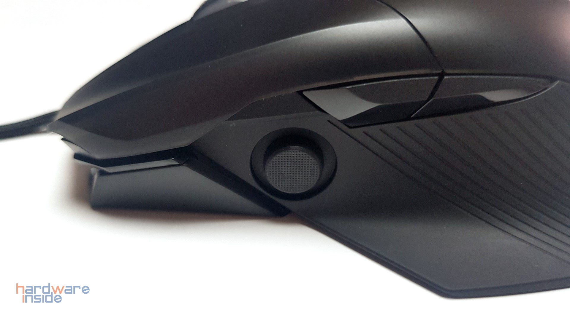 ASUS ROG Chakram Core - 9.jpg