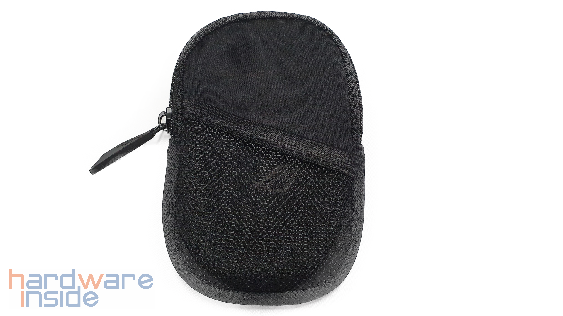 asus-rog-chakram-x-verpackung-tasche.png