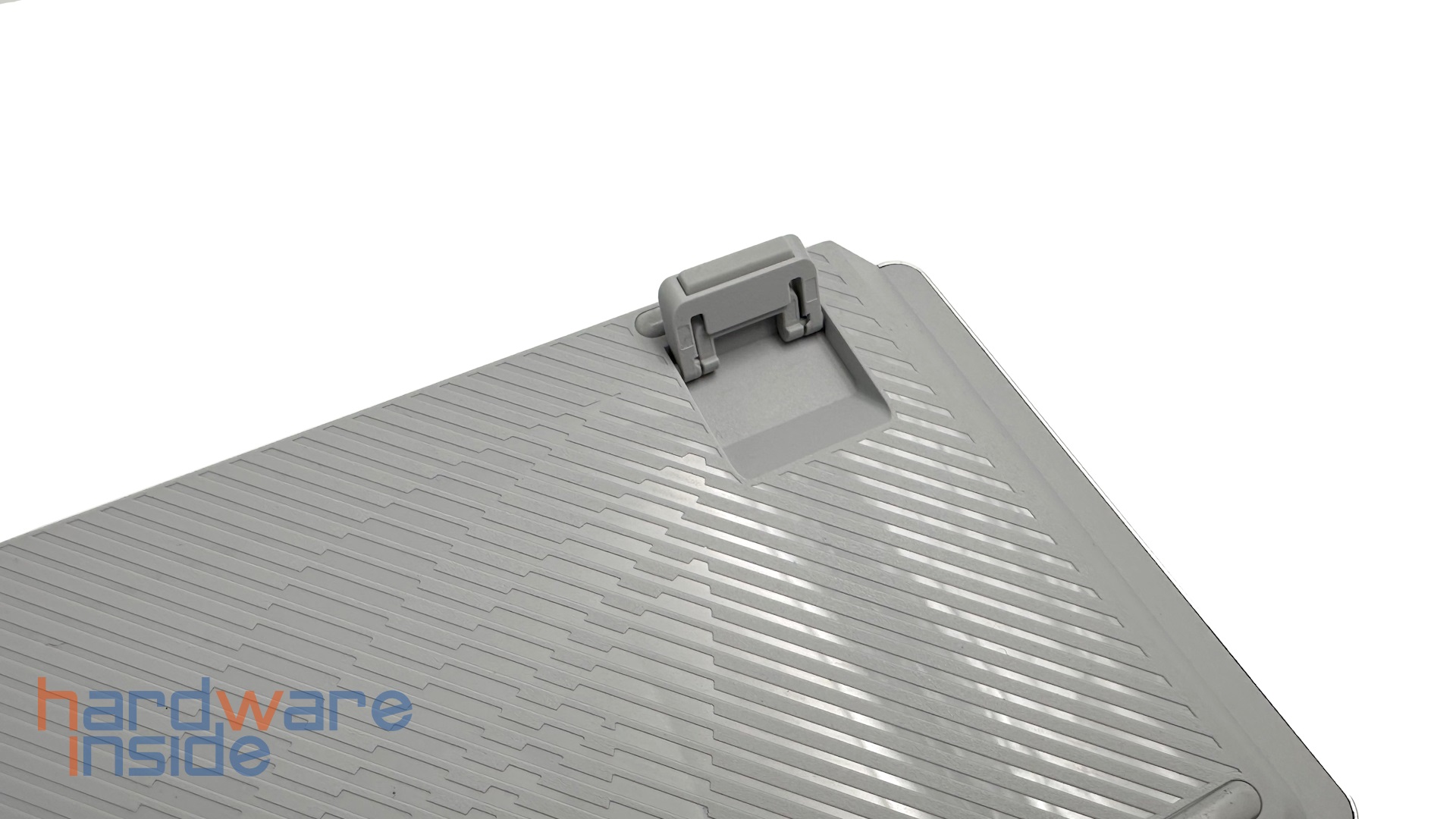 ASUS ROG Falchion RX Low Profile - 27.jpg