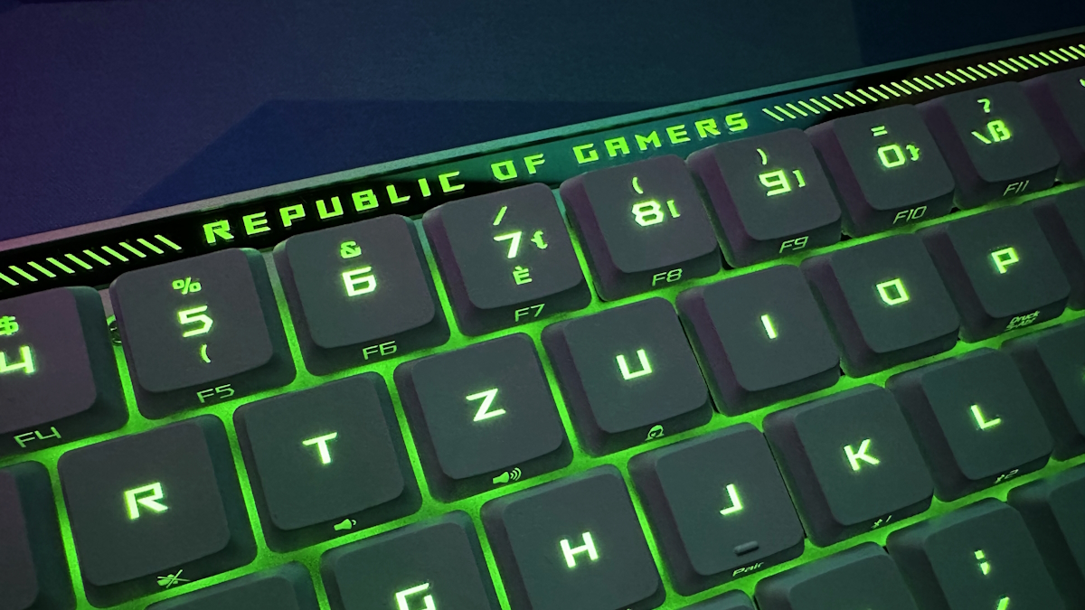 ASUS ROG Falchion RX Low Profile - Einleitung.jpg