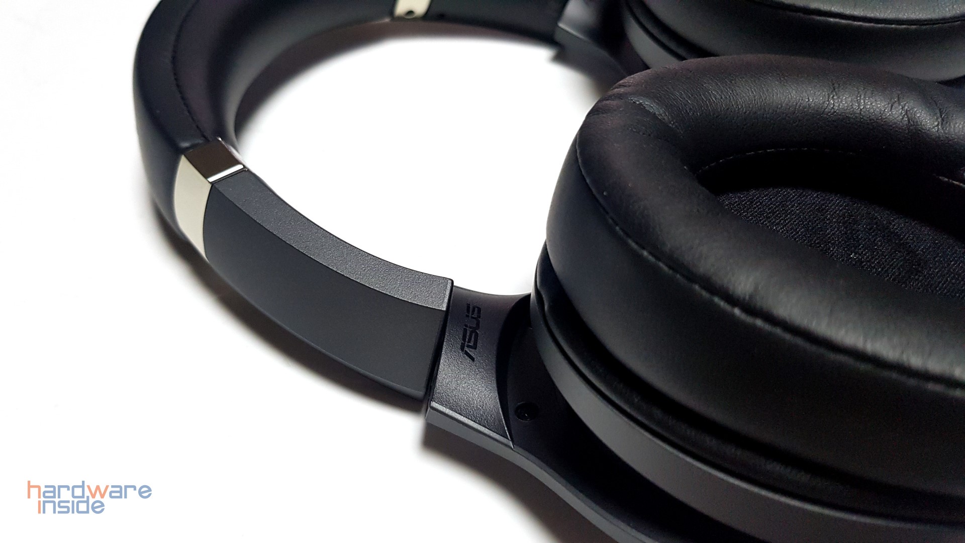 ASUS ROG FUSION II - 10.jpg