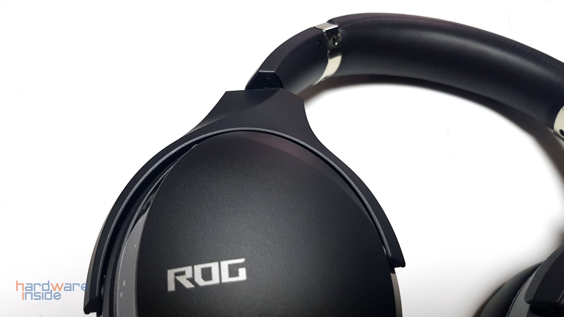 ASUS ROG FUSION II - 11.jpg