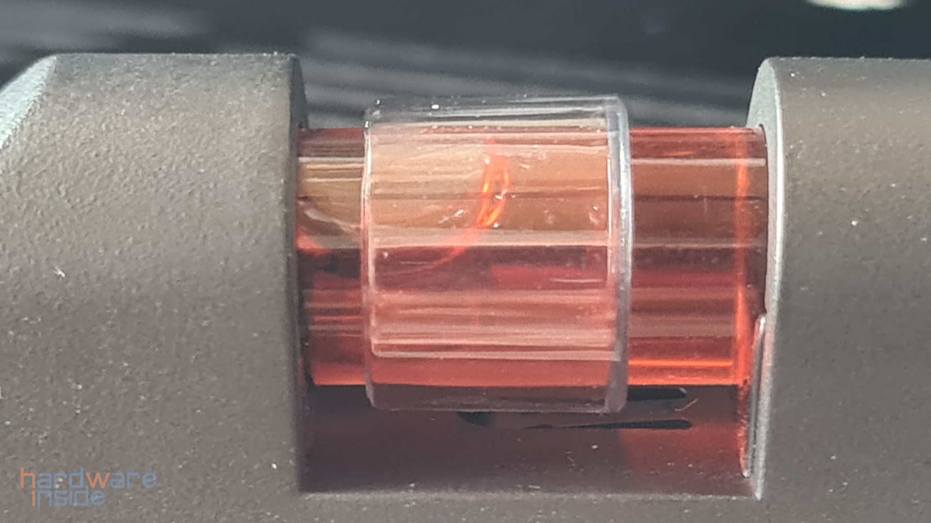 asus rog herculx_18.jpg