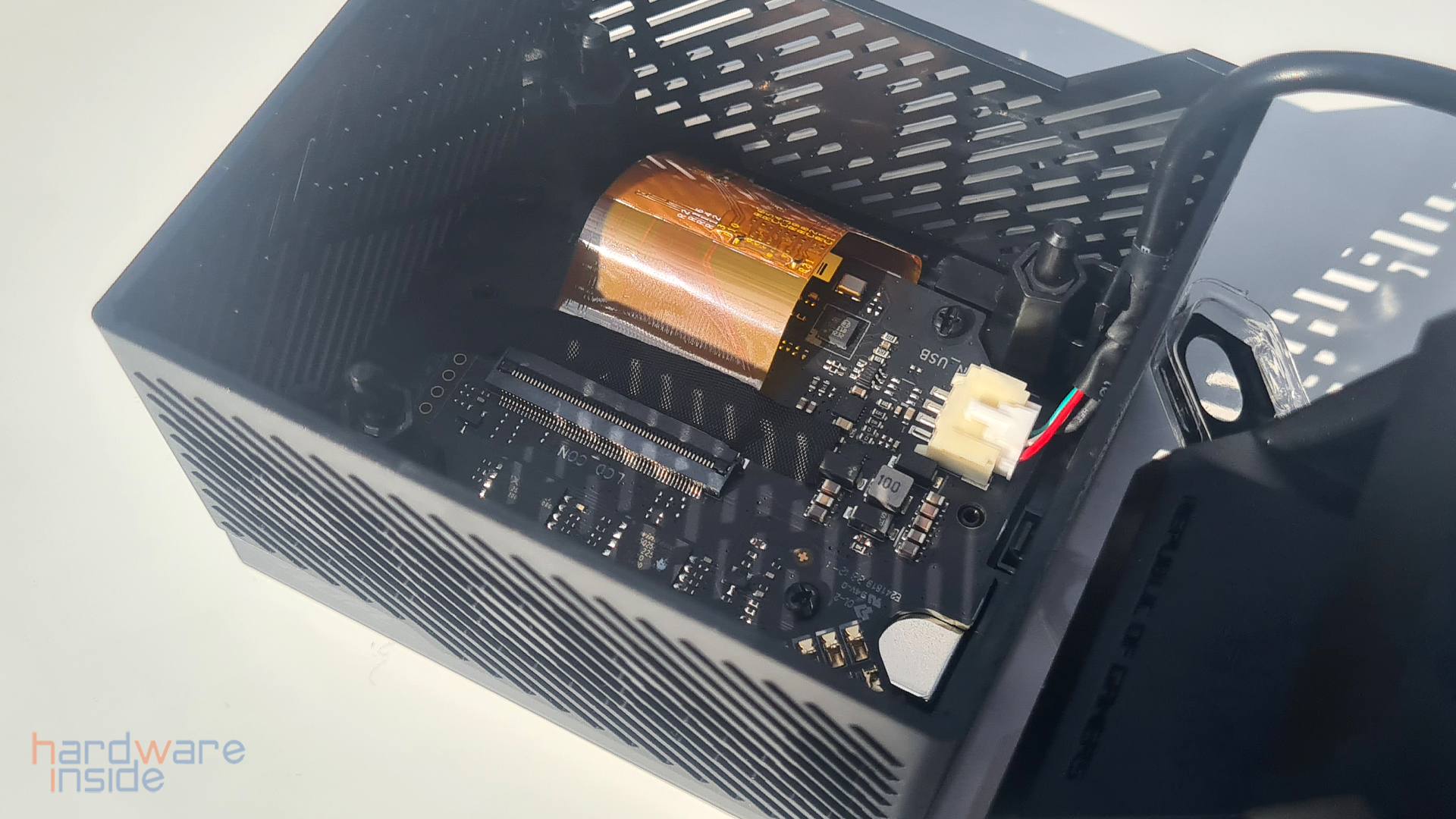 asus rog ryujin 3 360 ARGB_29.jpg