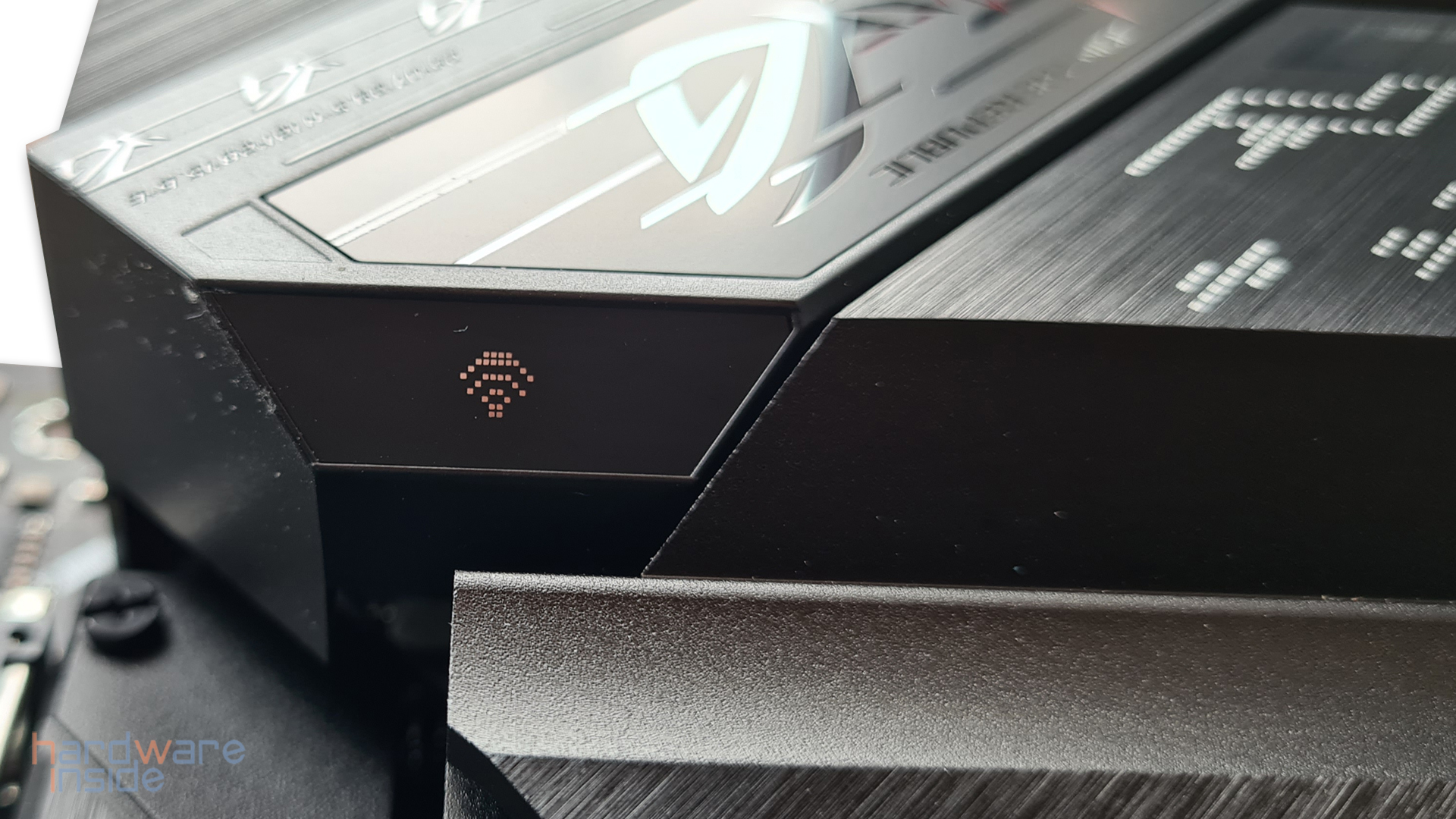 asus rog strix b660-g gaming wifi_12.jpg