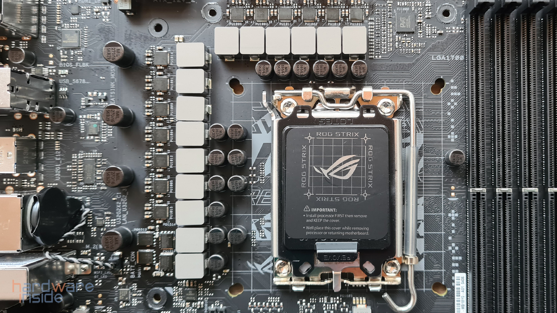 asus rog strix b660-g gaming wifi_21.jpg