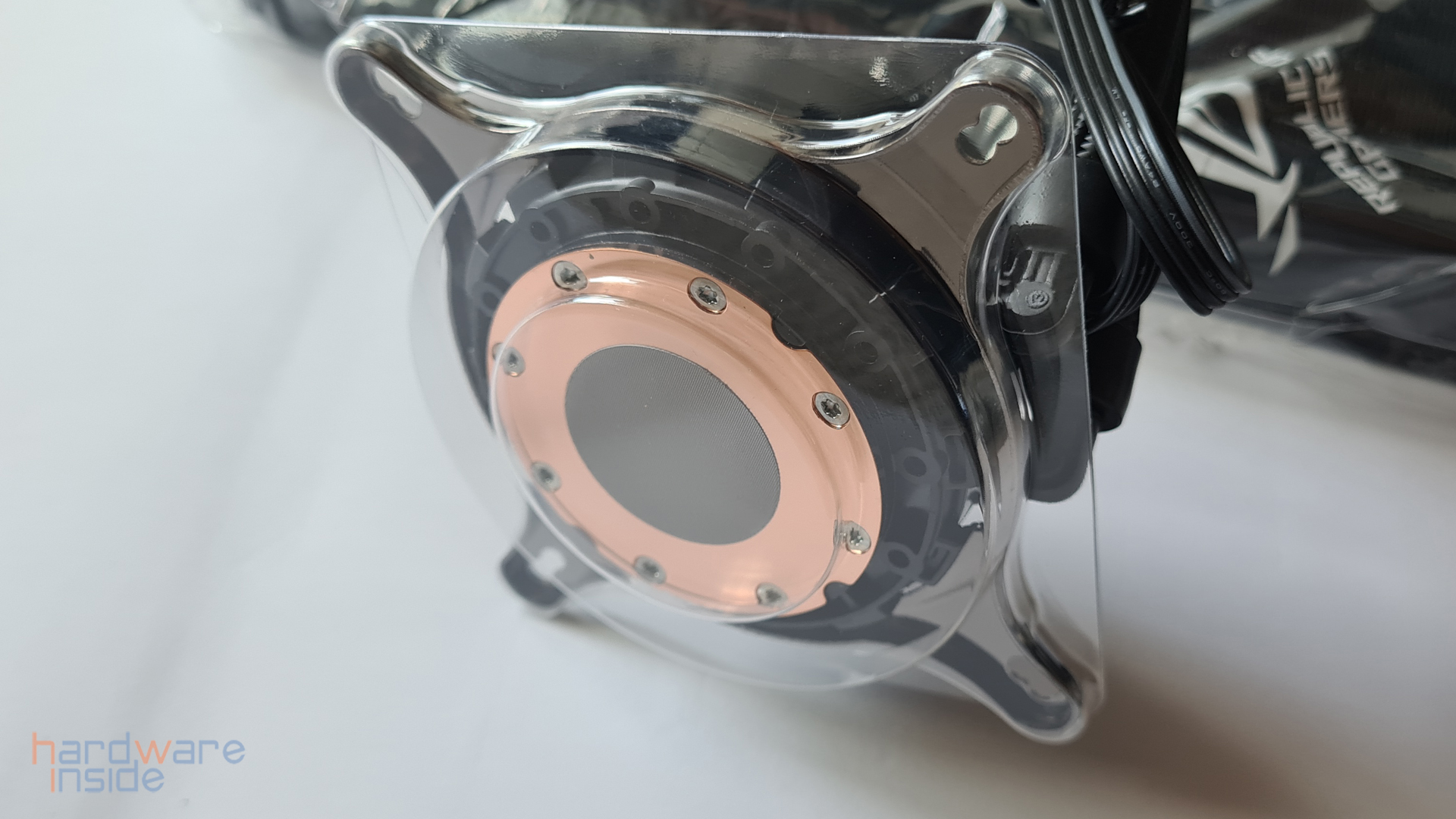 asus rog strix lc II 280 argb_15.jpg