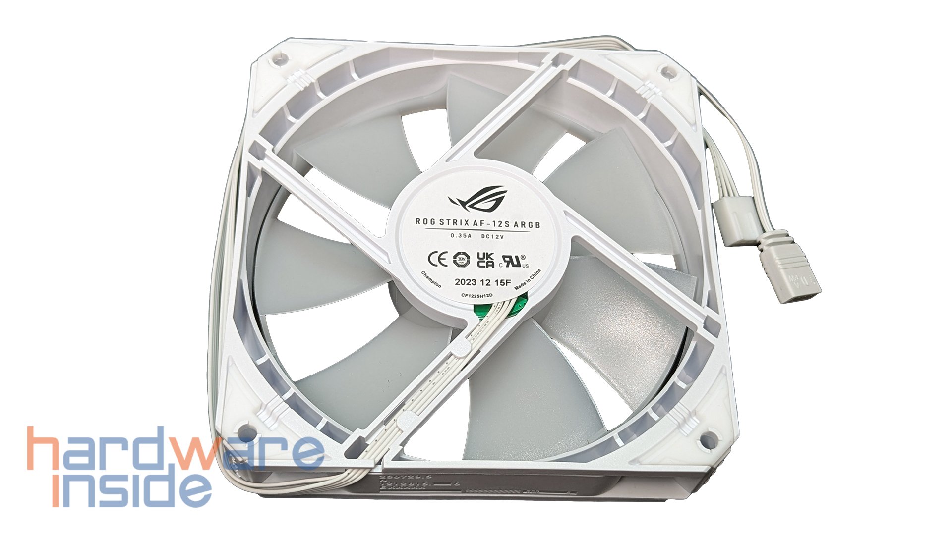 asus-rog-strix-lc-iii-360-argb-luefter-2.jpg