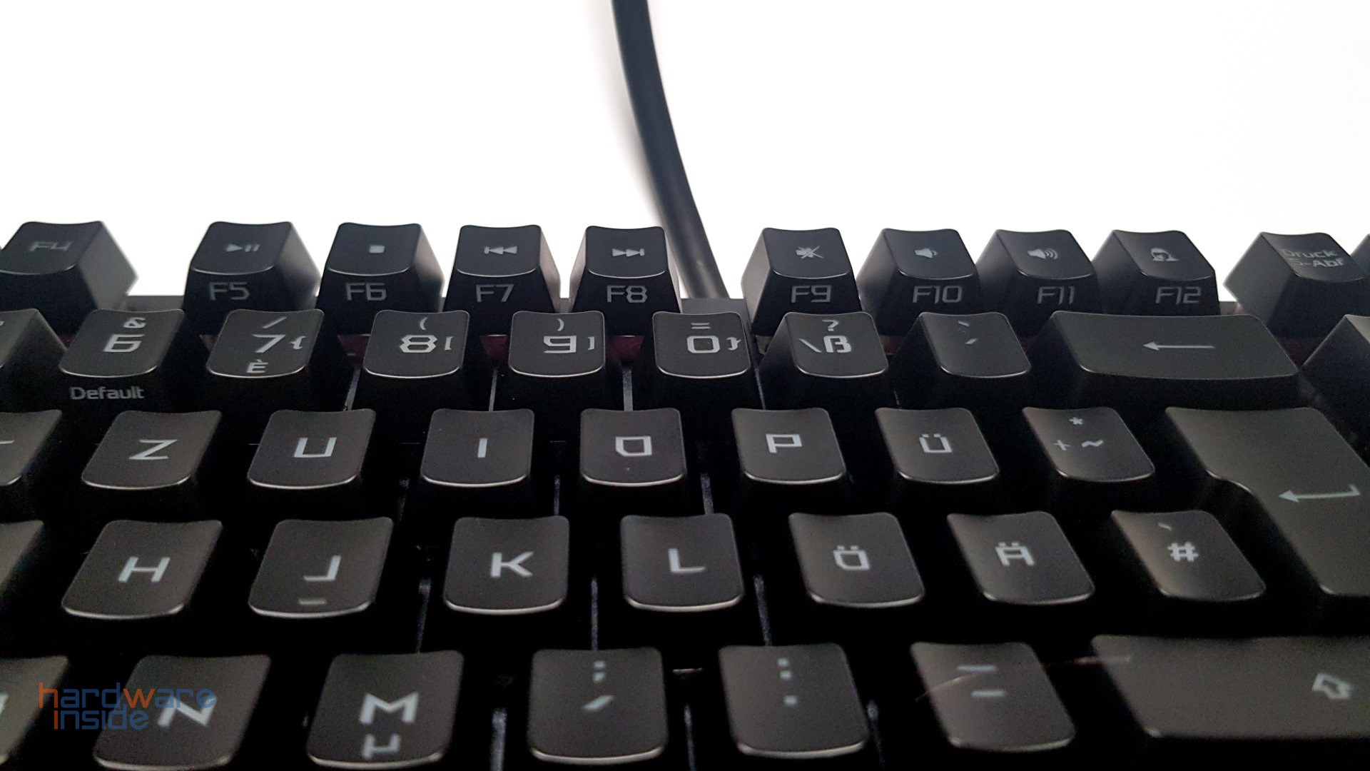 ASUS ROG Strix Scope RX - 12.jpg