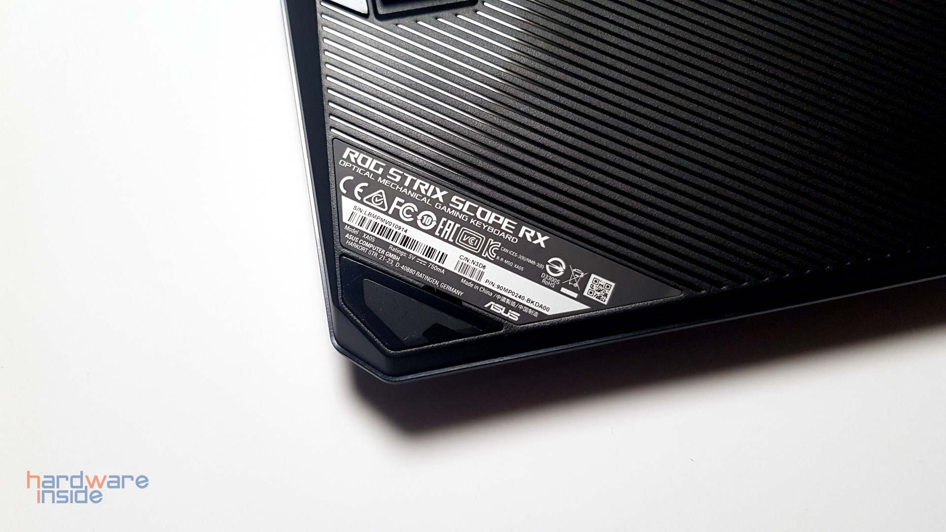 ASUS ROG Strix Scope RX - 23.jpg