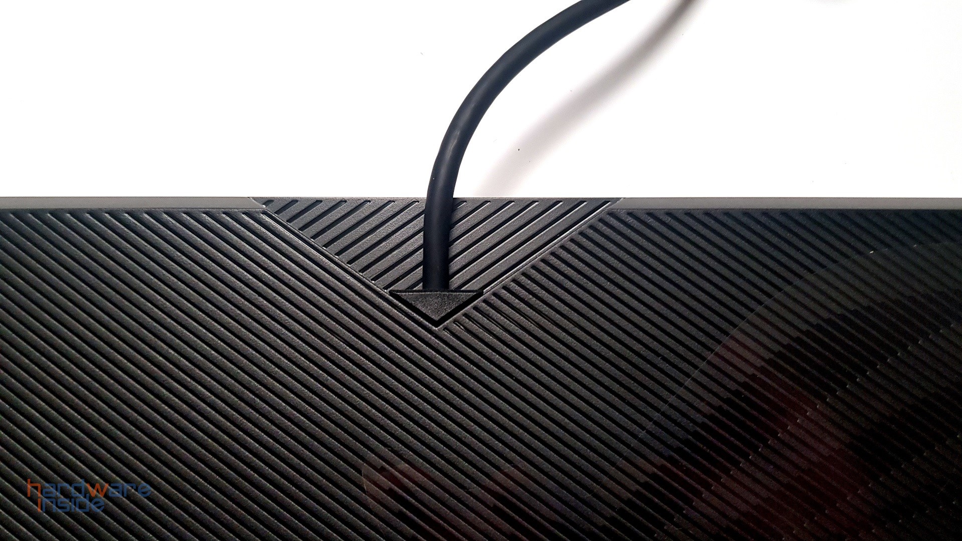 ASUS ROG Strix Scope RX - 24.jpg