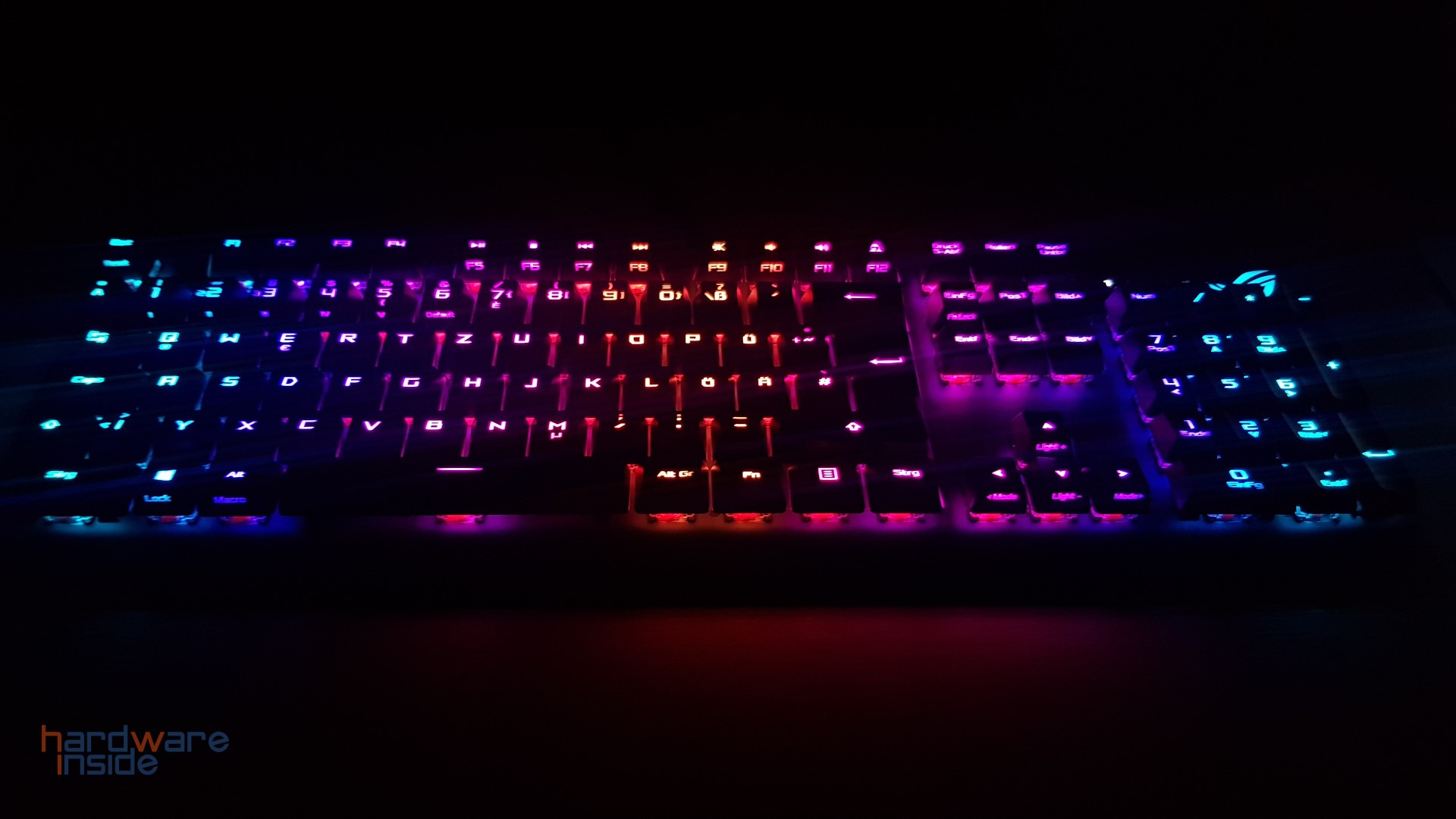 ASUS ROG Strix Scope RX - 36.jpg