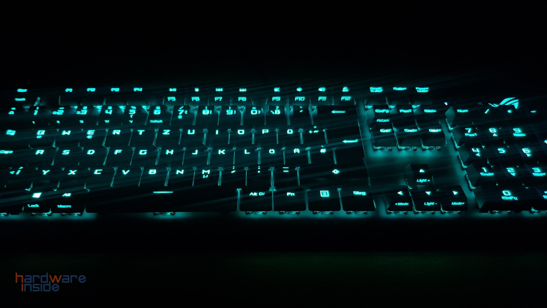 ASUS ROG Strix Scope RX - 38.jpg