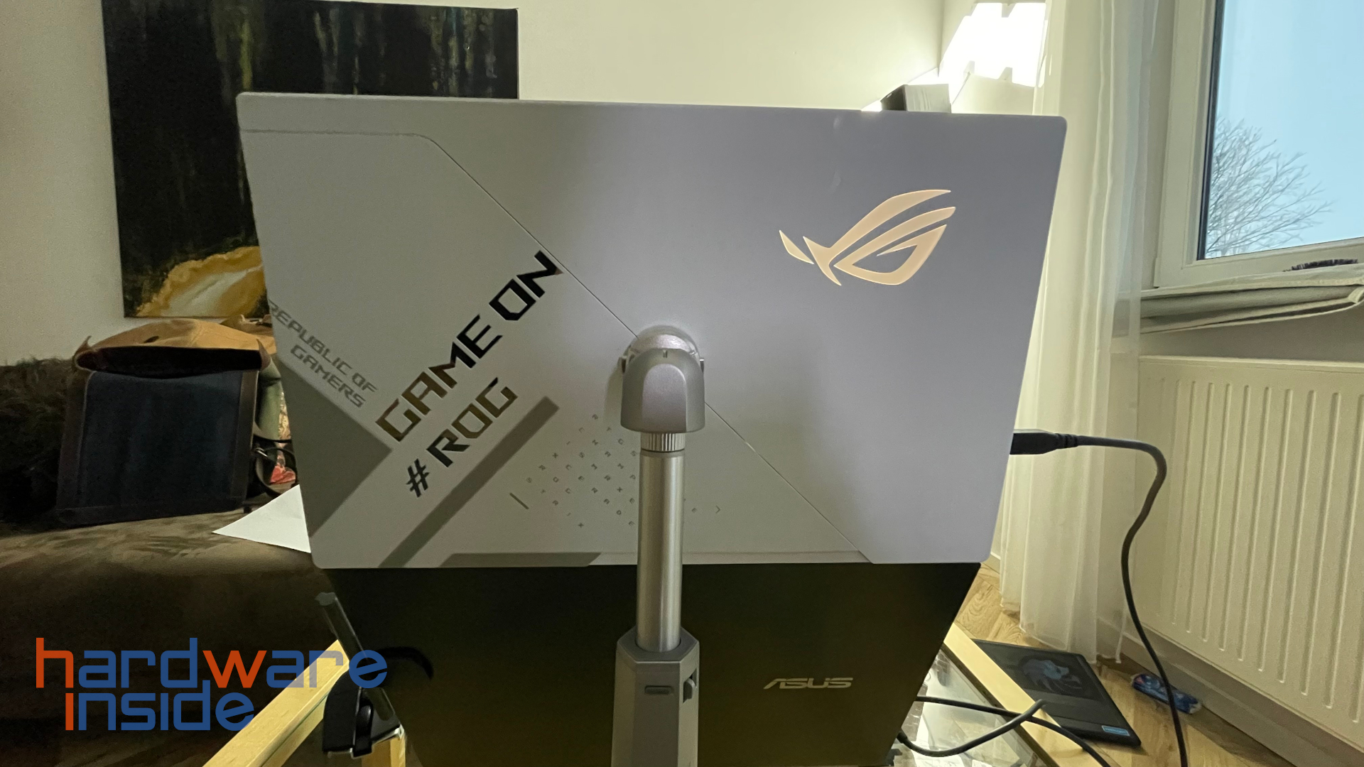 ASUS Rog Strix XG 16_23