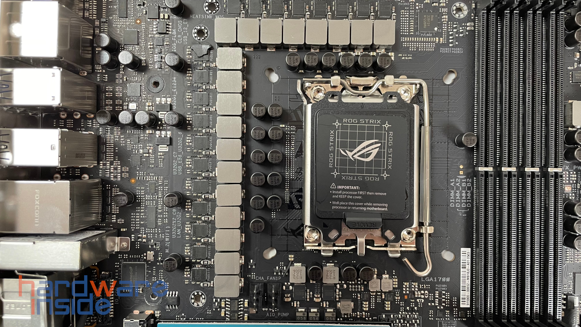 ASUS ROG STRIX Z690-E GAMING WIFI_11