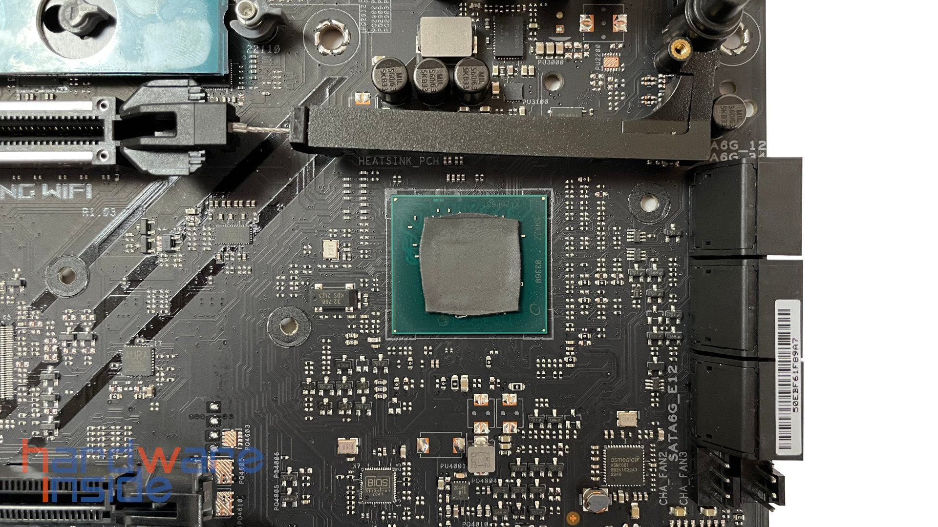 ASUS ROG STRIX Z690-E GAMING WIFI_13