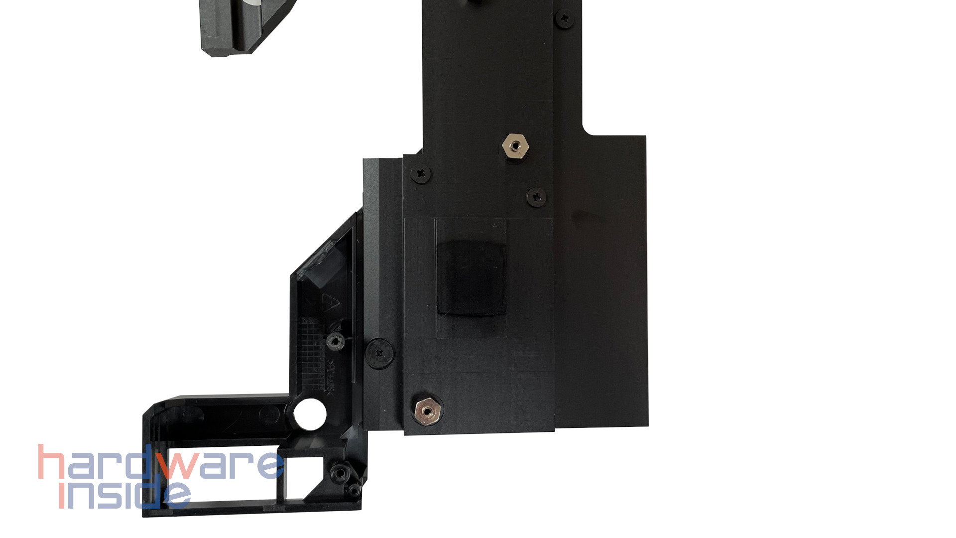 ASUS ROG STRIX Z690-E GAMING WIFI_14