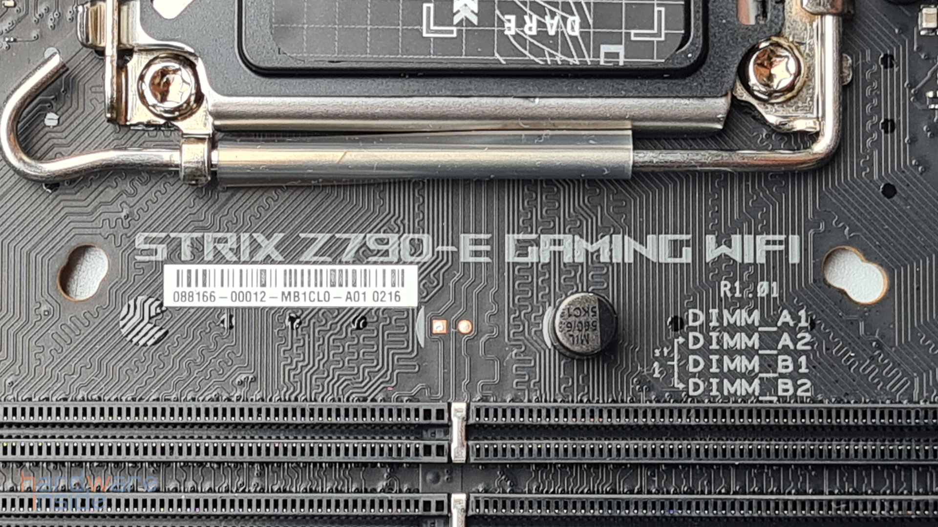 asus rog strix z790-e gaming wifi_7.jpg