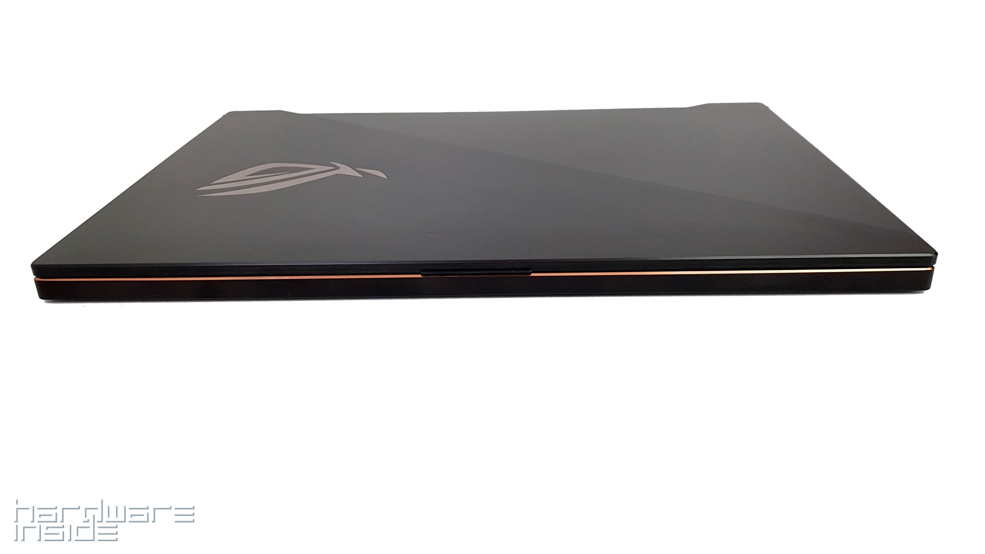 Asus ROG Zephyrus S GX701 - 14