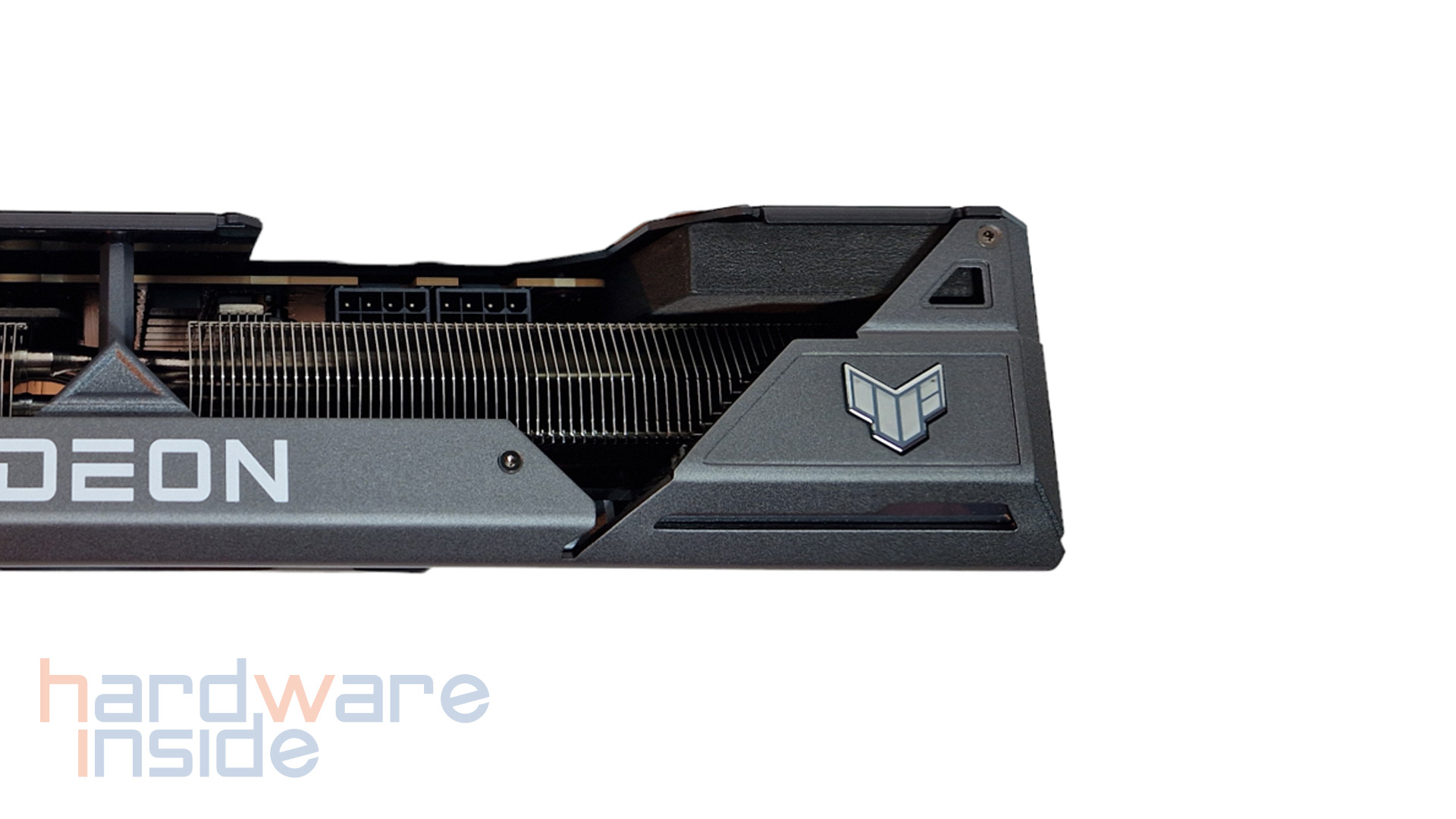 asus tuf 7800 xt 016G gaming oc_13.jpg