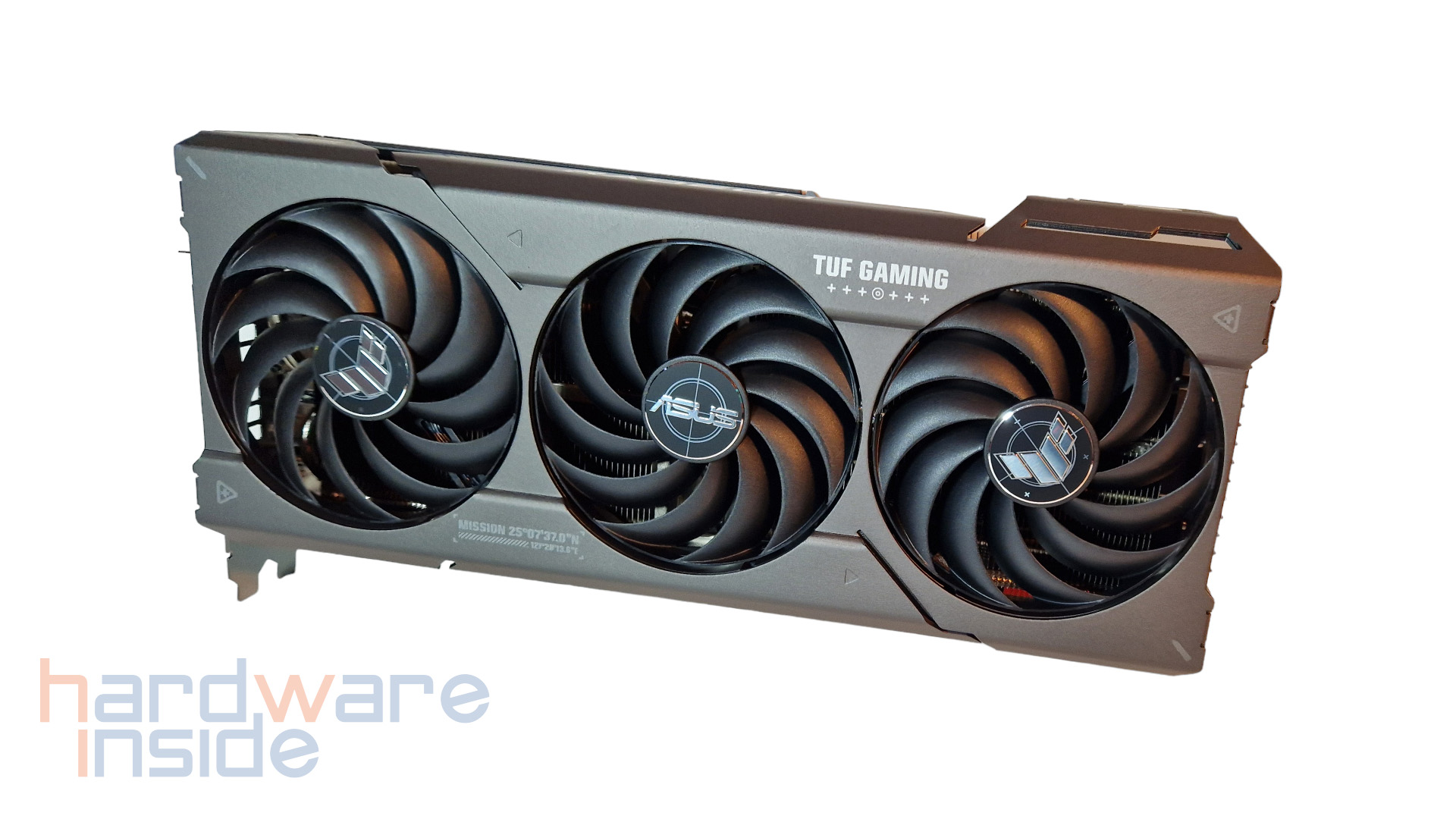 asus tuf 7800 xt 016G gaming oc_8.jpg