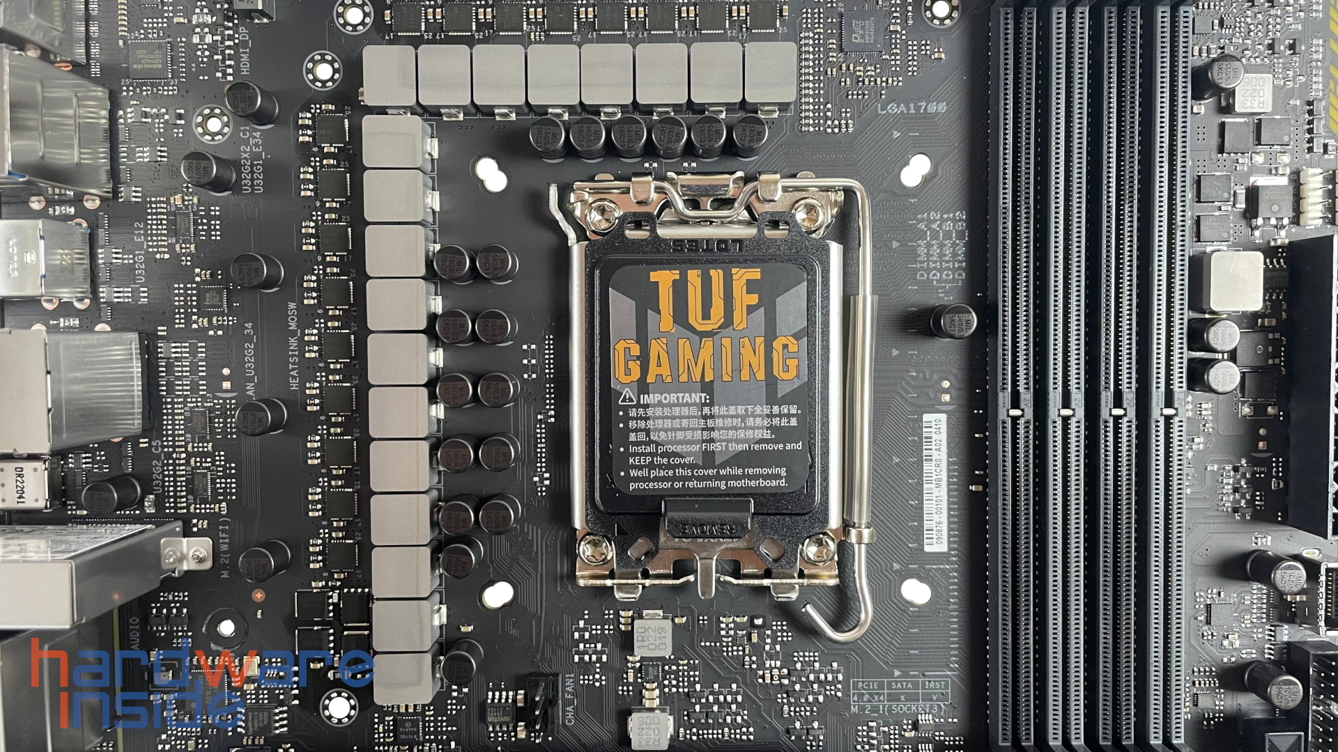 ASUS TUF GAMING Z790-PLUS WIFI D4_18