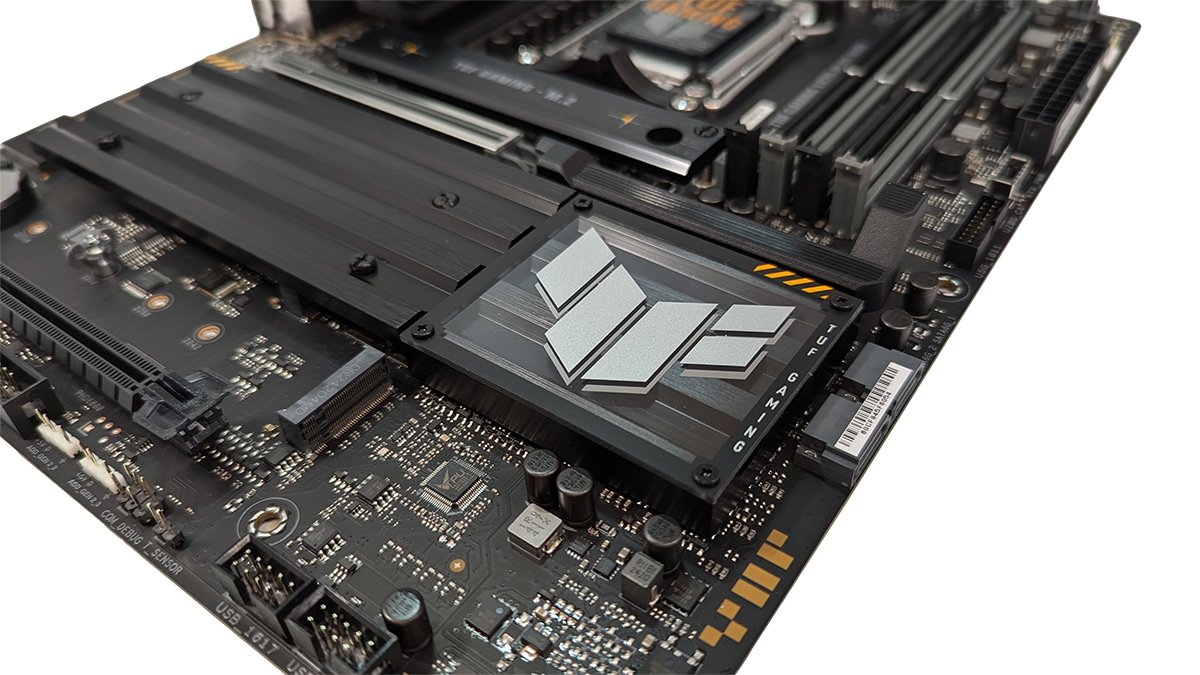 asus-tuf-x870-plus-wifi-mainboard-titelbild.jpg