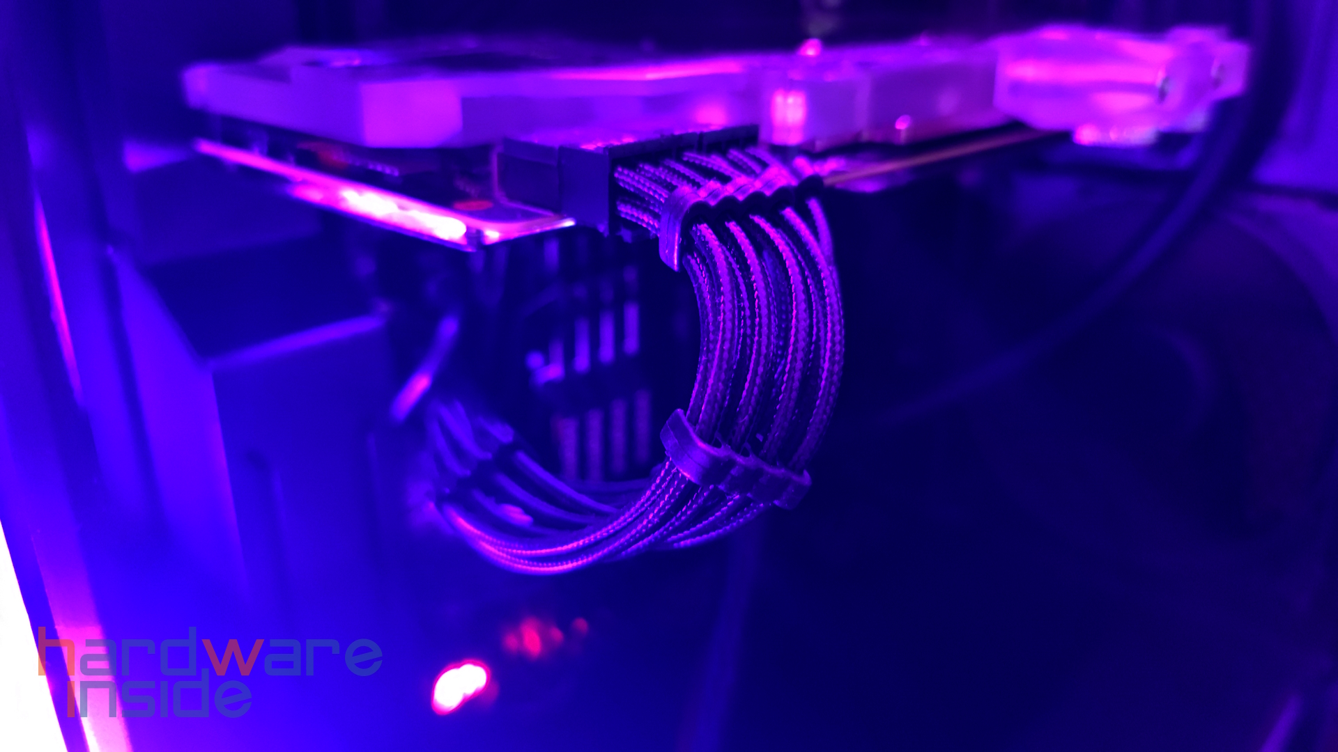 be quiet! Straight Power 12 - 13.jpg